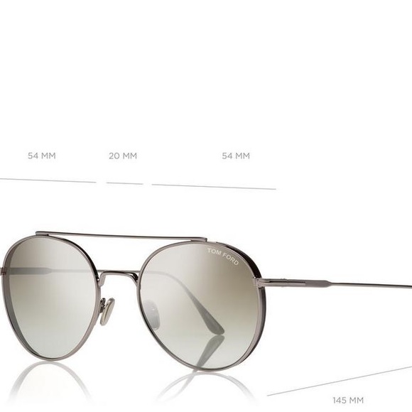 Tom Ford
DECLAN FT 0826
Shiny Light Ruthenium/Green Unisex Sunglasses TF826-F - Picture 7 of 7